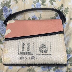 Min & Mon - bubble wrap tan and black Women's Handbag